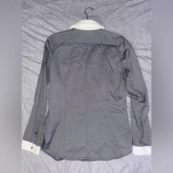 Button down - Picture 4 of 7